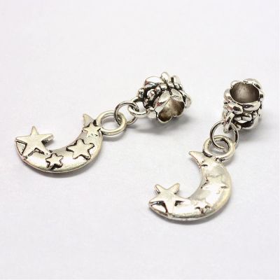 Metal pendant moon model 82 1